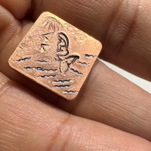 VNTG Hawaiian Heishi Puka Shell Necklace W/ Sea Glass & Copper Mermaid Pendant - Picture 11 of 16